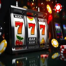 Myanmar National League Yangon United Shan United ဘောလုံးပွဲ big win casino odds ဖြင့် ကြည့်ရင်းကစားနေသော မြင်ကွင်း